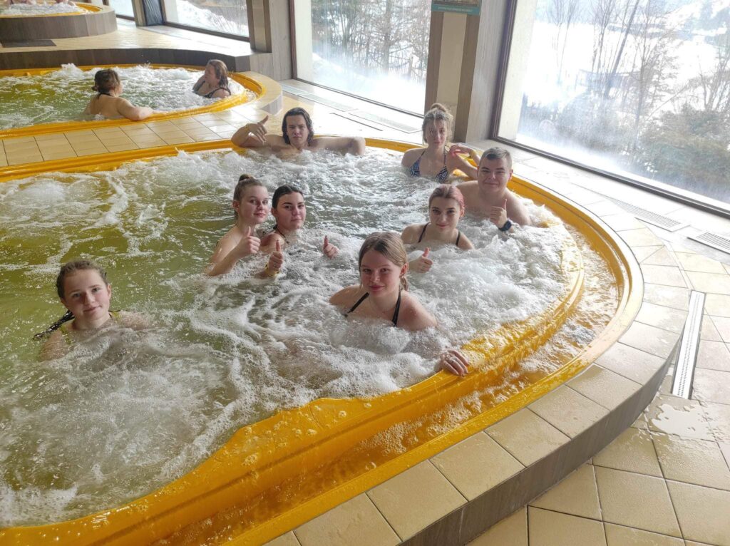 330932243_3348178948727144_6976535560834823510_n