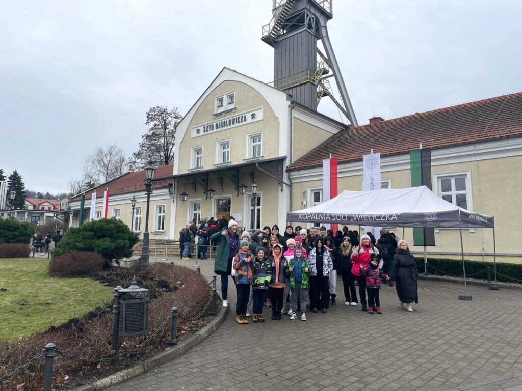 331301049_971369497163286_3679321159567884770_n