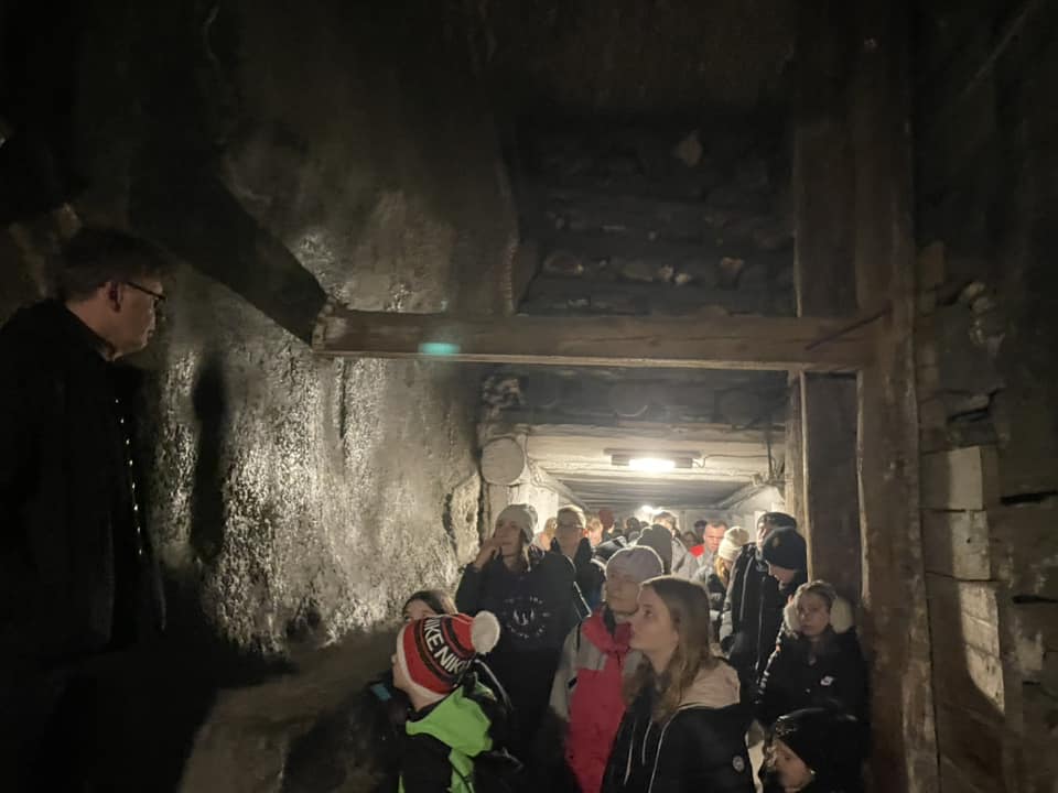 332028566_563856659110988_947190496884515813_n